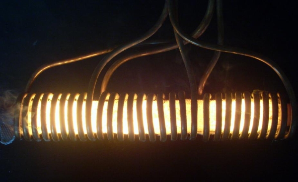 中頻感應加熱電源打樣 中頻感應加熱電源打樣