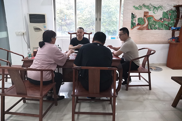 客戶張女士夫婦到廠勘察 客戶張女士夫婦到廠勘察